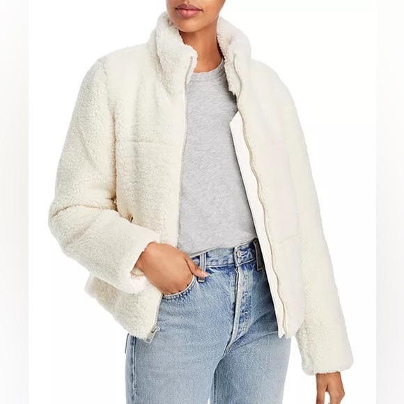 Levi’s Sherpa Zip Front Jacket - Picture 1 of 4